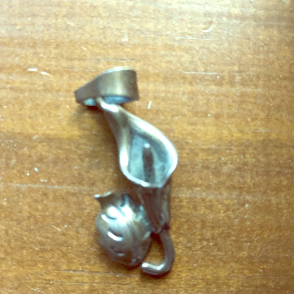 Cala Lily Pendant